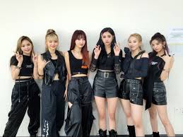 Elthingz In 2020 Fashion Kpop Outfits Kpop Girls