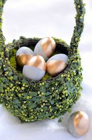 1001 Suggestions Creatives De Decoration De Paques A Fabriquer Oeufs De Paques Decoration Paques Decoration Oeuf De Paques