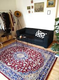 Vedbak Ikea Carpet Boho Berlin Orientteppich Perser Interior Livingroom Ikea Vedbak Monstera Goldenframe Lampe Bohemian Hippie Orientteppich