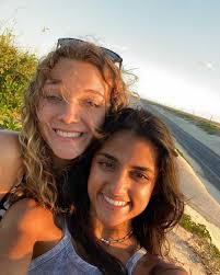 What's up! I'm Kavya from Norman, Oklahoma! I'm an environmental studies  major. I vlog (sometimes