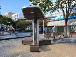 Aramco lights Korean communities with solar-powered 'hope tree ...