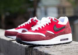 Nike Air Max 1 Essential White University Red Black Sneakernews Com Black Trainer Shoes Nike Air Max Nike