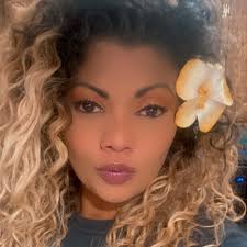 Stink if you dead just say that 😒