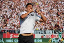 La chilena paloma mami está siendo un fenómeno internacional con sus canciones. Conocido Futbolista Nacional Seria La Nueva Conquista De Paloma Mami Foto El Morrocotudo Cl Noticias De Arica Y Parinacota