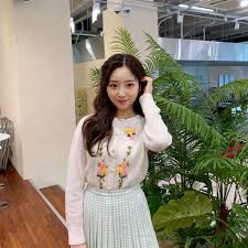 Hina is the sub vocalist of lightsum. 210515 Lightsum U Cube Hina Lightsum