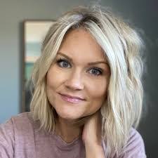 Beth Kohler's Instagram, Twitter & Facebook