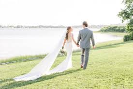 What time should we arrive? Greenwich Ct Wedding Photographer Shaina Lee Photography Blog Connecticut New York Wedding Engagement Anniversary Photographer Shaina Lee Photography