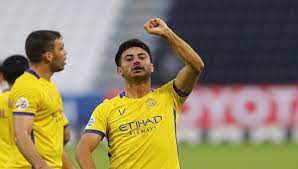 نبأ سار لجماهير النصر بشأن بيتي مارتينيز قبل لقاء أبها Soccer Field Soccer Sports