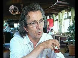 Osman sınav ist ein türkisch regisseur, produzent. Osman Sinav Biyografya