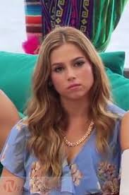 kristina schulman in blue floral print romper on bachelor in paradise season 4 floral print rompers floral prints printed rompers