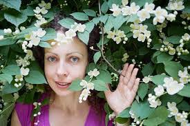 Jasmine Short's Instagram, Twitter & Facebook