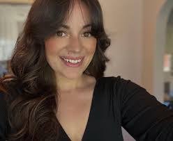 Taylor Everett's Instagram, Twitter & Facebook