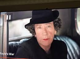 For the first part of season 1, the curls were all Jo Anne's real hair. She  soon tired of being stuck in the makeup chair for so long, so fellow cast  member