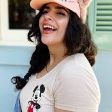 Penny Alberts's Instagram, Twitter & Facebook