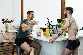 FIER Caleçons : Honorer les corps masculins