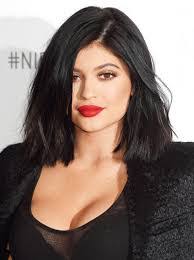 Gabrielle Hatch's Instagram, Twitter & Facebook