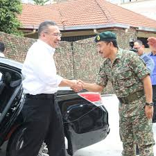 Rejimen 511 askar wataniah, kem ria kompleks, kuching, sarawak. Mindef Malaysia Pa Twitter Majlis Ramah Mesra Menteri Pertahanan Ds Hishammuddinh2o Bersama Warga Rejimen 515 Askar Wataniah Kuala Lumpur Perkasaperwira Https T Co Rnxolmyv7w