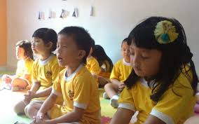 Tuhan alah bapa kekal di dlm kerajaan sorga,pd saat ini kami masih dan slalu mengucap syukur,tuhan yesus pada saat ini kami mau berdoa untuk saudara2 kami,keluarga kami,orang tua kami,bapak pendeta,pelsus yang ada kiranya engkau memberkati mereka,berilah kami semua petunjuk untuk memasuki jalan kebenaran,kami mau berdoa juga untuk. Superbook