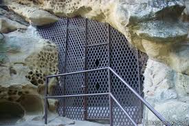 The paintings (called pictographs, or painted drawings) are a reflection of the complex society developed amongst the chumash people over the course of thousands of years. Chumash Painted Cave Trail Santa Barbara Hikespeak Com
