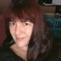 Julie Spires's Instagram, Twitter & Facebook