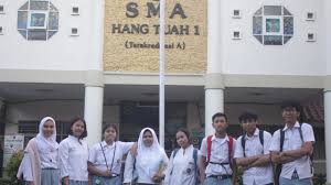 Surabaya, 16 juli 2018 ketua osis sekretaris. Awal Mula Pertemanan Sma Hang Tuah 1 Jakarta Youtube