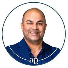 22-24 Knightsbridge Parade East Sovereign Islands