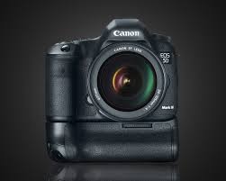 Comparing Canon 5d Mark Iii Vs Nikon D4 Nikon Digital Slr Nikon Dslr Camera Dslr Camera