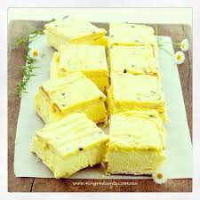 3 Ingredient Vanilla Slice 200g Packet Lattice Biscuits 600ml Cream 100g Packet Vanilla Pudding Mix Line A Sweet Treats Recipes No Cook Desserts Food