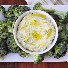 Broccoli Stem Hummus In 2020 Broccoli Stems Hummus Food