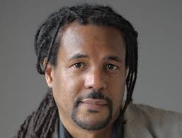 Møbelhandlerens skjulte liv