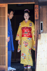 半だら挨拶回り 多麻 まめ菊さん 祇園甲部 花景色 K W C Photoblog