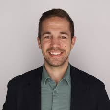 Karlie Fisher's Instagram, Twitter & Facebook