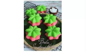 3 tetes pewarna hijau muda. Cara Membuat Bolu Singkong Kukus Yang Empuk Dan Nikmat