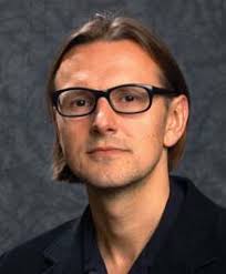 Dziura w życiorysie” dla poznania siebie Do tych, którym się nie należy  Nocna zmiana szacunku