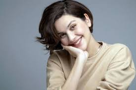 May 31, 2021 · başarılı oyuncu bergüzar korel, adına açılan twitter hesabı üzerinden yapılan paylaşımlar sebebiyle ifadeye çağrılmıştı. Berguzar Korel Ucuncu Kez Anne Oluyor Haberler
