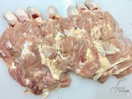 Resep masakan ayam goreng atau chicken chop adalah makanan yang sangat terkenal di negara malaysia. Chicken Chop Azraai Food Channel