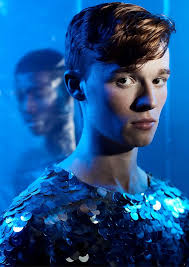 SEQUIN IN A BLUE ROOM: Amazon.co.uk: Conor Leach, Simon Croker, Jeremy  Lindsay Taylor, Samuel Van Grinsven, Conor Leach, Simon Croker: DVD &  Blu-ray