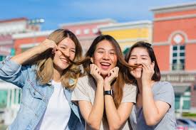 File bisa di download di link berikut Hari Persahabatan Sedunia Apa Pentingnya Menjaga Persahabatan
