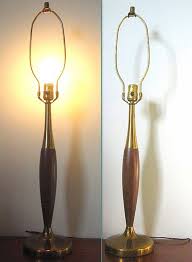 Vintage 60s Mid Century Wood And Brass Lamp With Tulip Base Brass Lamp Lamp Table Lamp Wood