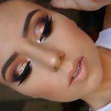 Jetzt korres natural products einfach bei douglas bestellen und 2 gratisproben sichern! 22 Glamorous Golden Bronze Makeup Examples Smokey Eye Makeup Gold Smokey Eye Eye Makeup