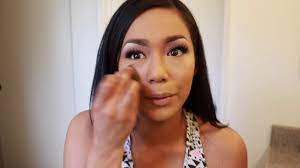 How to use laura mercier setting powder. Laura Mercier Translucent Setting Powder Review Demo Youtube