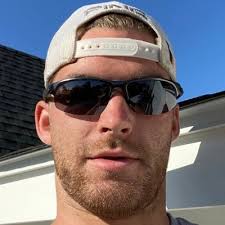 Chris Bartosic (@BartosicChris)