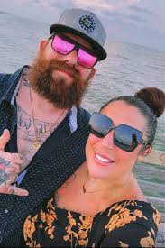 Is this the old Elmira's Crazy group? With new admins?