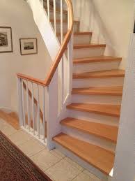 Mochten Sie Ihre Holztreppe Abschleifen Lassen Hier Sehen Sie Die Vorher Nachher Fotos Von Dirk Springborn Fir Treppensanierung Treppe Dachbodenausbau Treppe
