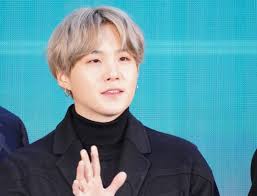 Bts Suga Shares Update On Shoulder Surgery It S Gotten A Lot Better Etcanada Com Check out inspiring examples of bts_suga artwork on deviantart, and get inspired by our community of talented artists. bts suga shares update on shoulder