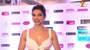 See more ideas about deepika padukone, deepika padukone style, indian beauty. Deepika Padukone At Ht Mumbai S Most Stylish Awards 2015 Youtube