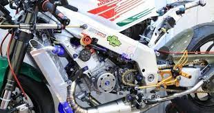 honda nsr250r mc28 カストロールカラー 加藤大 ヤフオク 車両 チャンバー ウォーターポンプ