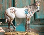 Amazon.com: BLACK FOREST DECOR War Paint Horse Sculpture ...