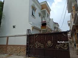 Berikut contoh gambar desain model atap rumah minimalis sederhana dan mewah terbaru sebagai inspirasi anda untuk memilih atap rumah yang sesuai dengan keinginan anda untuk mewujudkan. Rumah Mewah Gaya Eropa Dan Arab Jalan R Sanim Tanah Baru Depok Jawa Barat 4 Kamar Tidur 150 M Rumah Dijual Oleh Budi Gunawan Rp 1 15 M 18569403