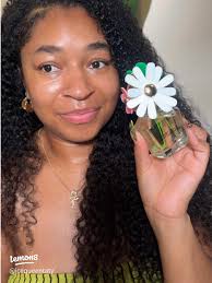 Unboxing Daisy Marc Jacobs Mini Perfume: ASMR Experience